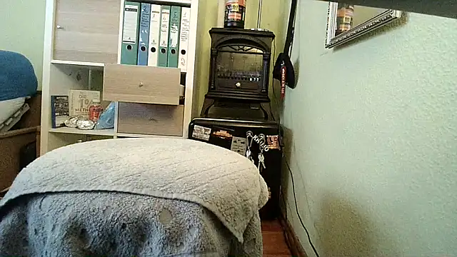 NiceHunter89's Webcam Show