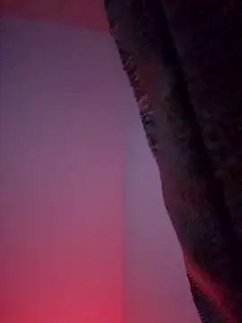 Pokazy przed kamerką – 007Giovani