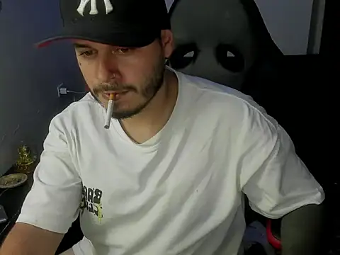 ragnar_lothbrok777's Webcam Show