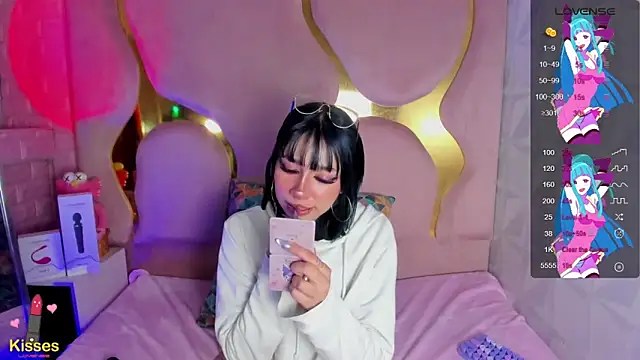 Chatroom XXX en direct de NaniiSisy