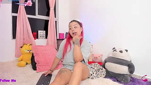 Chat +18 de SophieRossi ao vivo