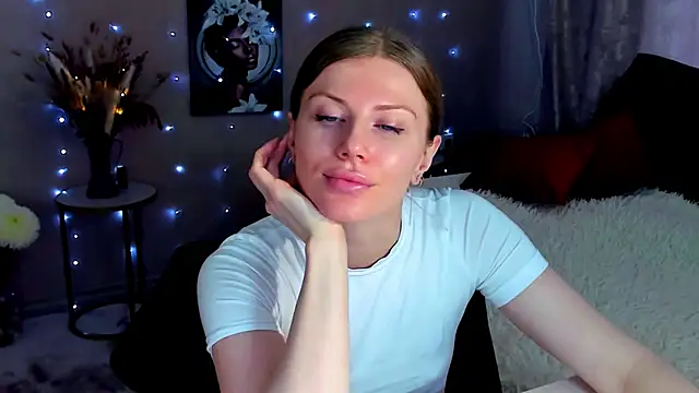 Chat +18 de JinnaGreat ao vivo