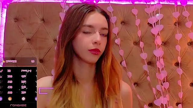 XXX chat uživo modela CoraVex