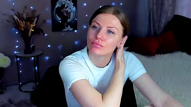 JinnaGreat: онлайн-секс-чат