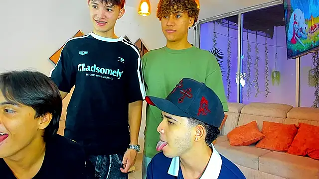 Houseofwarrios Show Webcam