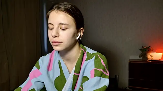 MadeInParadise Live XXX-Chat