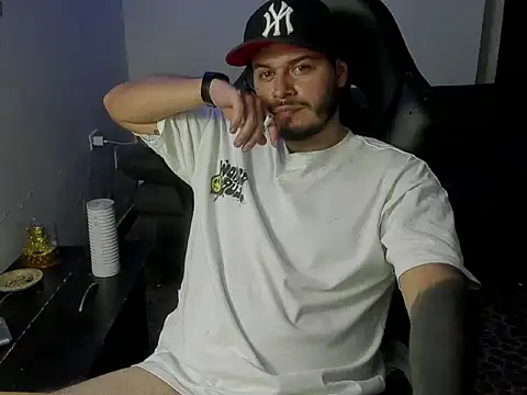 ragnar_lothbrok777 Obrolan Langsung XXX