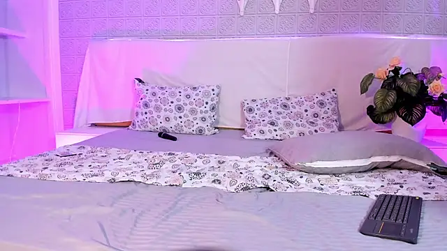 دردشة KamileBlake الجنسية المباشرة