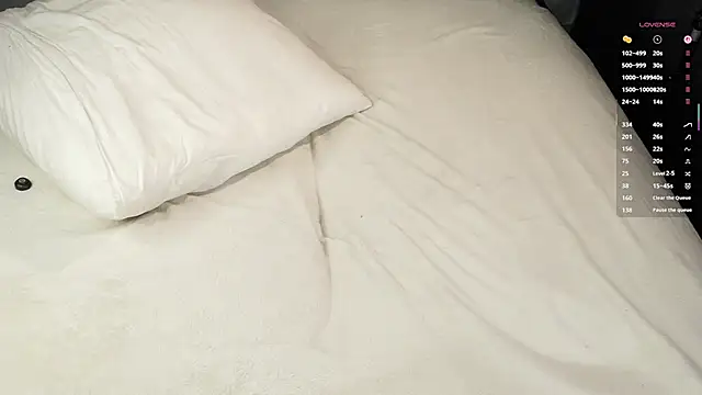 Chat +18 de LettySlovacek ao vivo