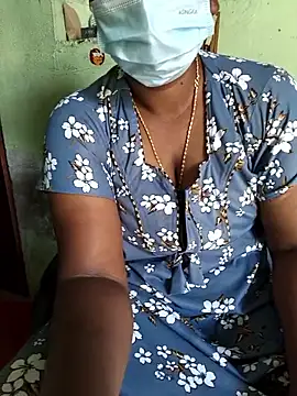 Chat +18 de Tamilselviroja- ao vivo