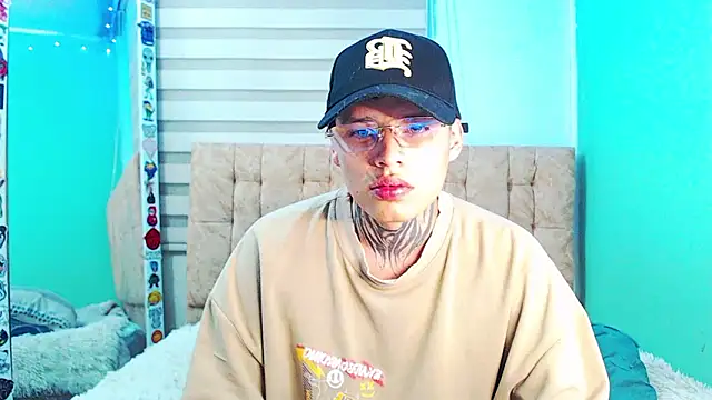 _justinmoon2n Live XXX chat