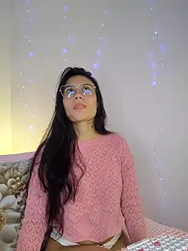 Chat XXX ao vivo de NayeCloud