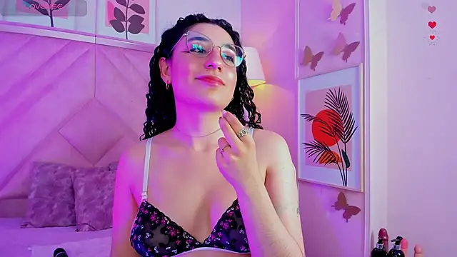 DemiJones_'s Live XXX Chat