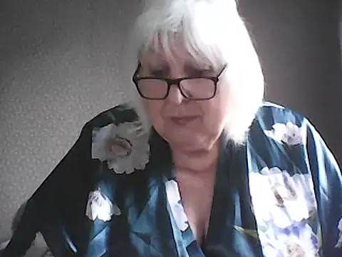 Alexia64231 Adlı Modelin Web Kamerası Şovu