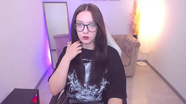 Chatroom XXX en direct de Emily_tender