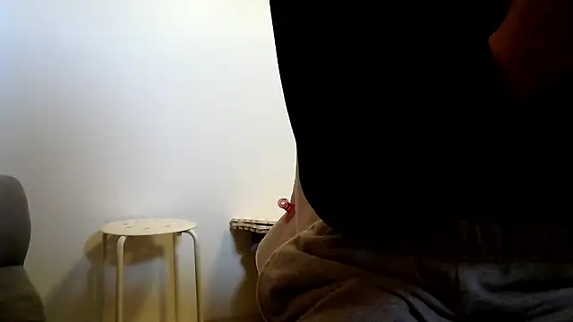 leopiii-iiJP 即時 XXX 聊天