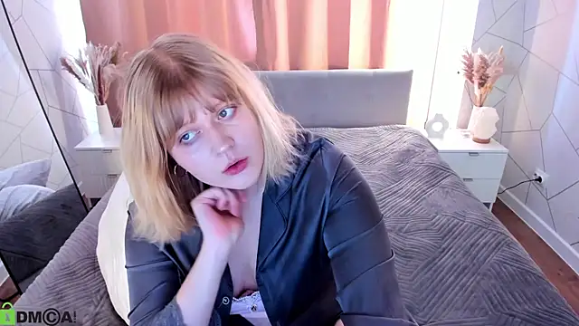 luna_c0ra 即時 XXX 聊天