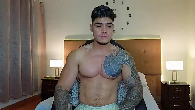 Онлайн чат XXX Steven_Velez