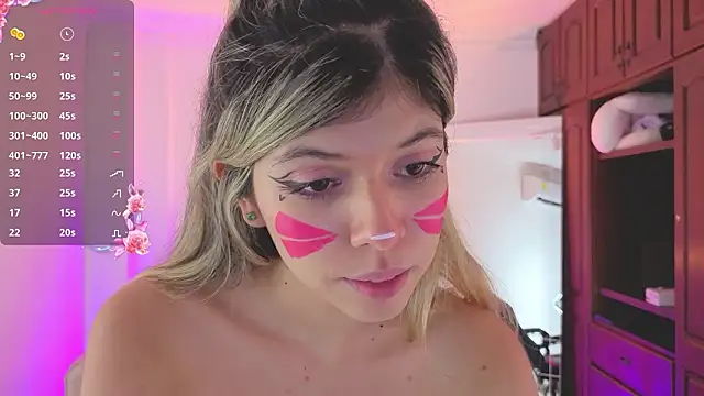 XXX chat uživo modela NATAASHA___