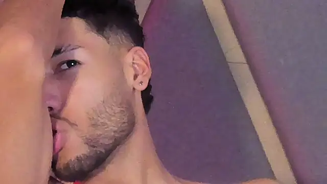 Thiagoferretin Webbikameraesitys