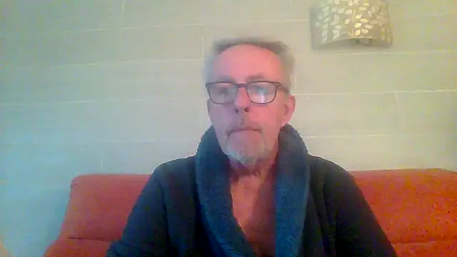 tuggy59 Adlı Modelin Canlı XXX Sohbeti