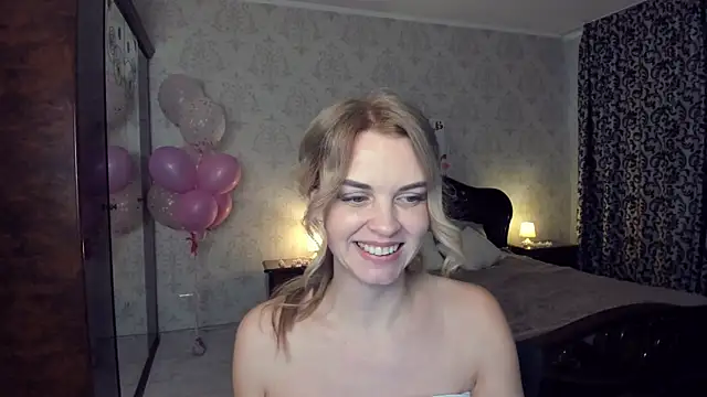 LunaFlinn Adlı Modelin Canlı XXX Sohbeti