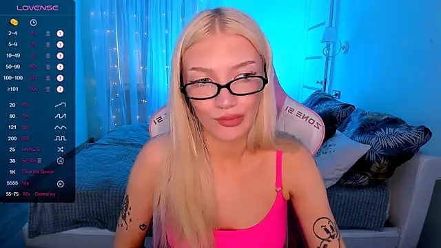 AnyaTaylor_ – Live XXX-chat