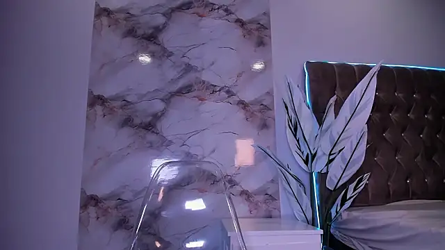 Calyselen: онлайн-секс-чат