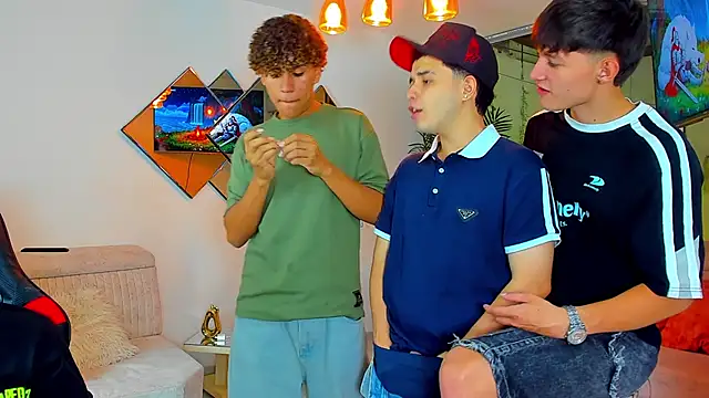 Houseofwarrios webkamerás műsora