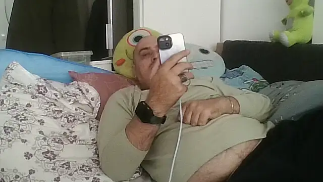 vitalik66679 Chat XXX in diretta