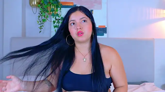 MiaSchtt – Live XXX-chat