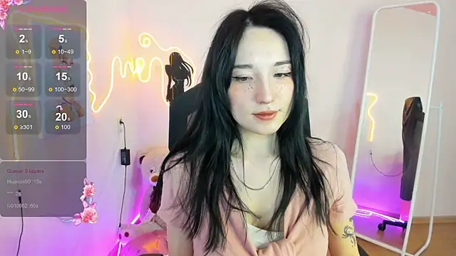 XXX chat uživo modela AliceeinWonderlanddd