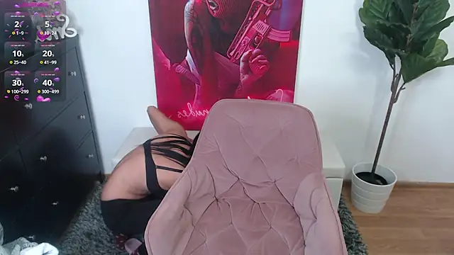 LadyLiia Obrolan Langsung XXX