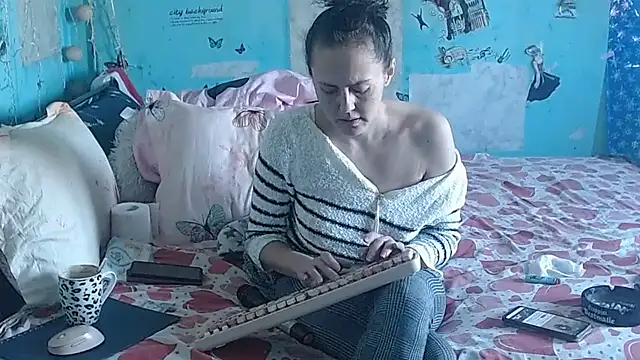 brighteyes77 – Naživo XXX chat