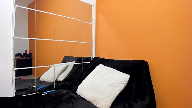 b3cky_ Adlı Modelin Canlı XXX Sohbeti