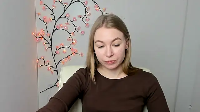 Dana_flowers' Live XXX Chat