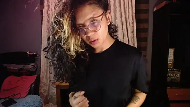 Hathorlove 即時 XXX 聊天