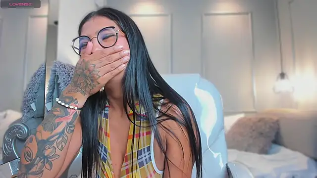 MiaSmit_'s Live XXX Chat