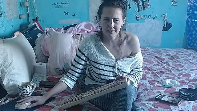 brighteyes77のライブXXXチャット