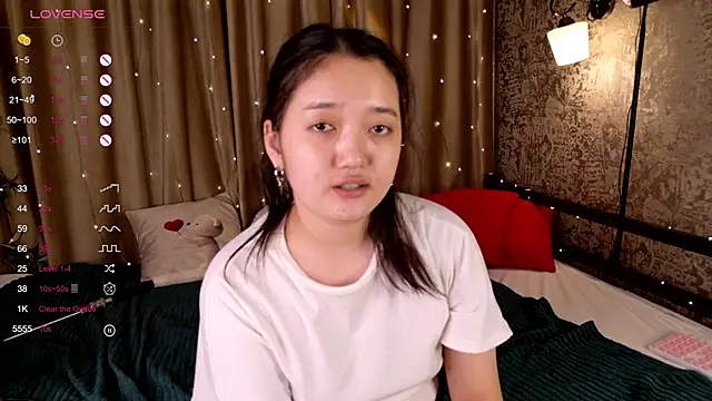 FreyaRaya's Live XXX Chat