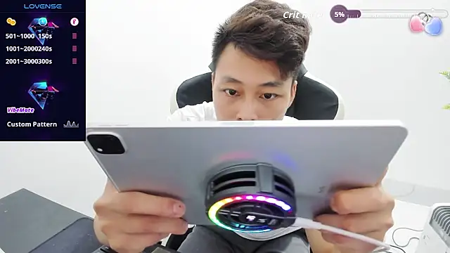 X-manh: вебкам-шоу