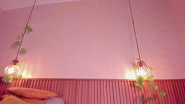 daphne_courtis Adlı Modelin Canlı XXX Sohbeti