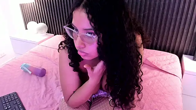 Lena_Ricci's Webcam Show