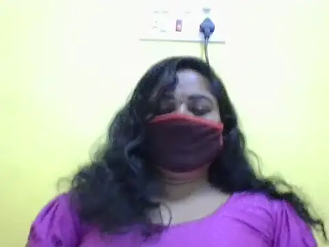 anu-reddyy – Kamerov á šou