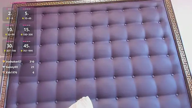 Chat +18 de curly_muffin ao vivo