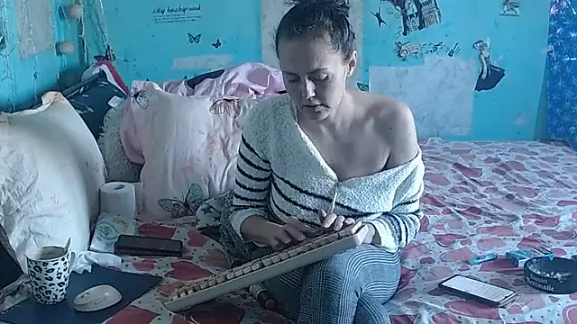 brighteyes77のライブXXXチャット