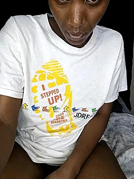 SlimThick33's Live XXX Chat