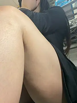 Tina_995 网络视讯表演