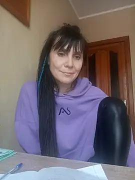 Francenia_lolis – Live XXX-chat