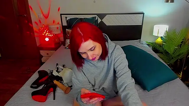 mistress_meg_ webcam show